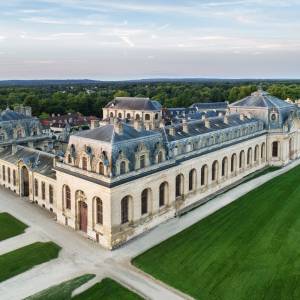 ecuries-chantilly_original