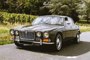 Jaguar_XJ6_Profil_gauche_original